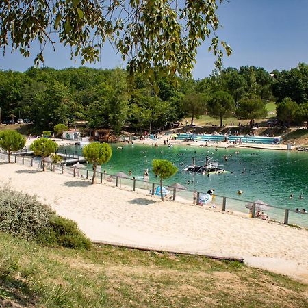 Terres De France - Les Hameaux Des Lacs Monclar-de-Quercy Екстер'єр фото
